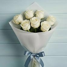 Букет 7 Белых роз Эдлесс Лав #REPLACE_PRED# Орешки