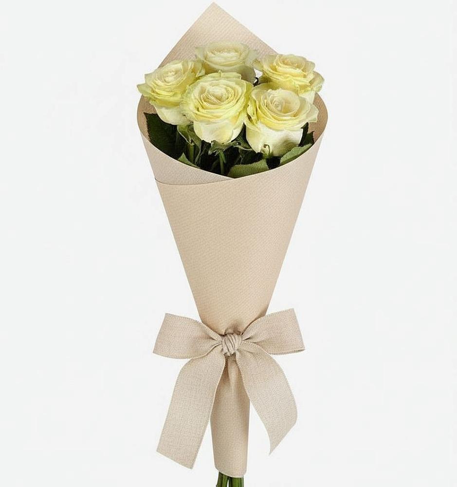 Букет цветов из: Розы в Орешки