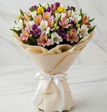 Букет цветов из:  Альстромерии в Орешки
